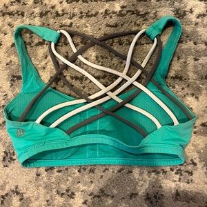 Lululemon sports bra size 2